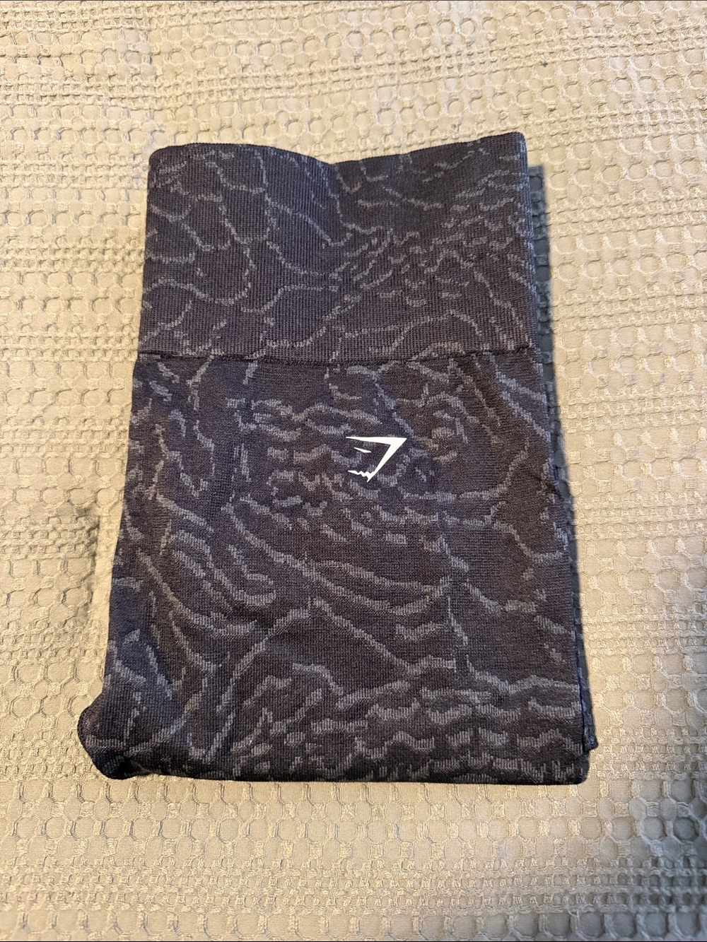 Gymshark Men’s Black & Dark Gray Patterned Athletic Shorts